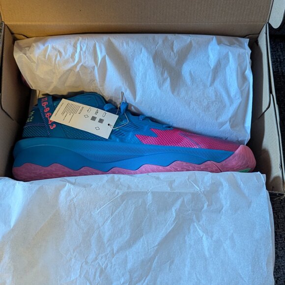 Brand New Adidas Dame 8 - Picture 5 of 10